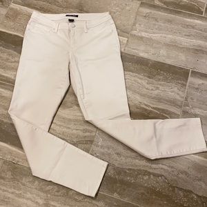 Roz & Ali white denim size 8